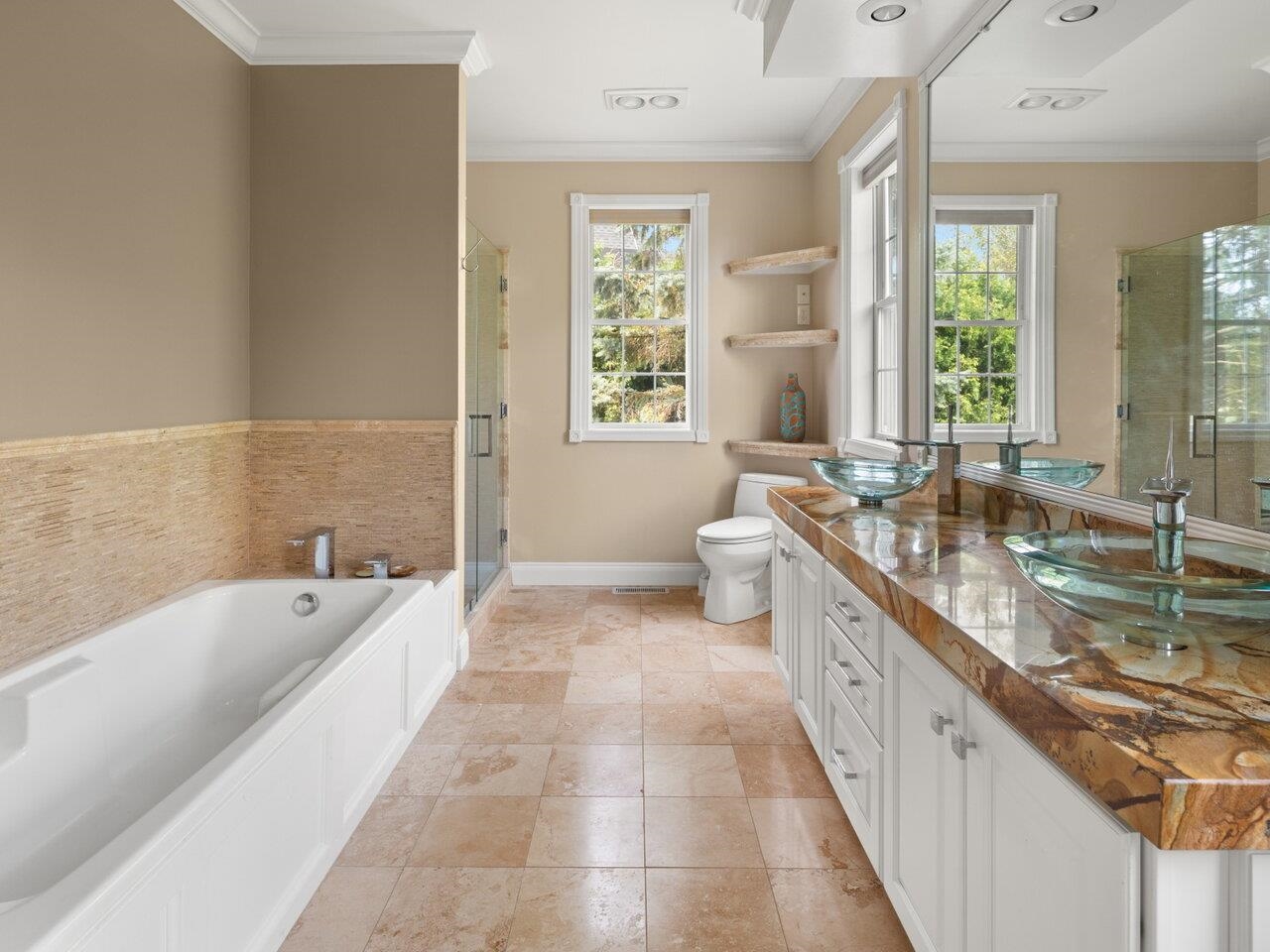 South Burlington, Vermont, 05403, United States, 4 Bedrooms Bedrooms, ,3 BathroomsBathrooms,Residential,For Sale,1913159