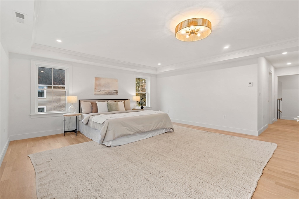 Reading, Massachusetts, 01867, United States, 4 Bedrooms Bedrooms, ,5 BathroomsBathrooms,Residential,For Sale,1988316