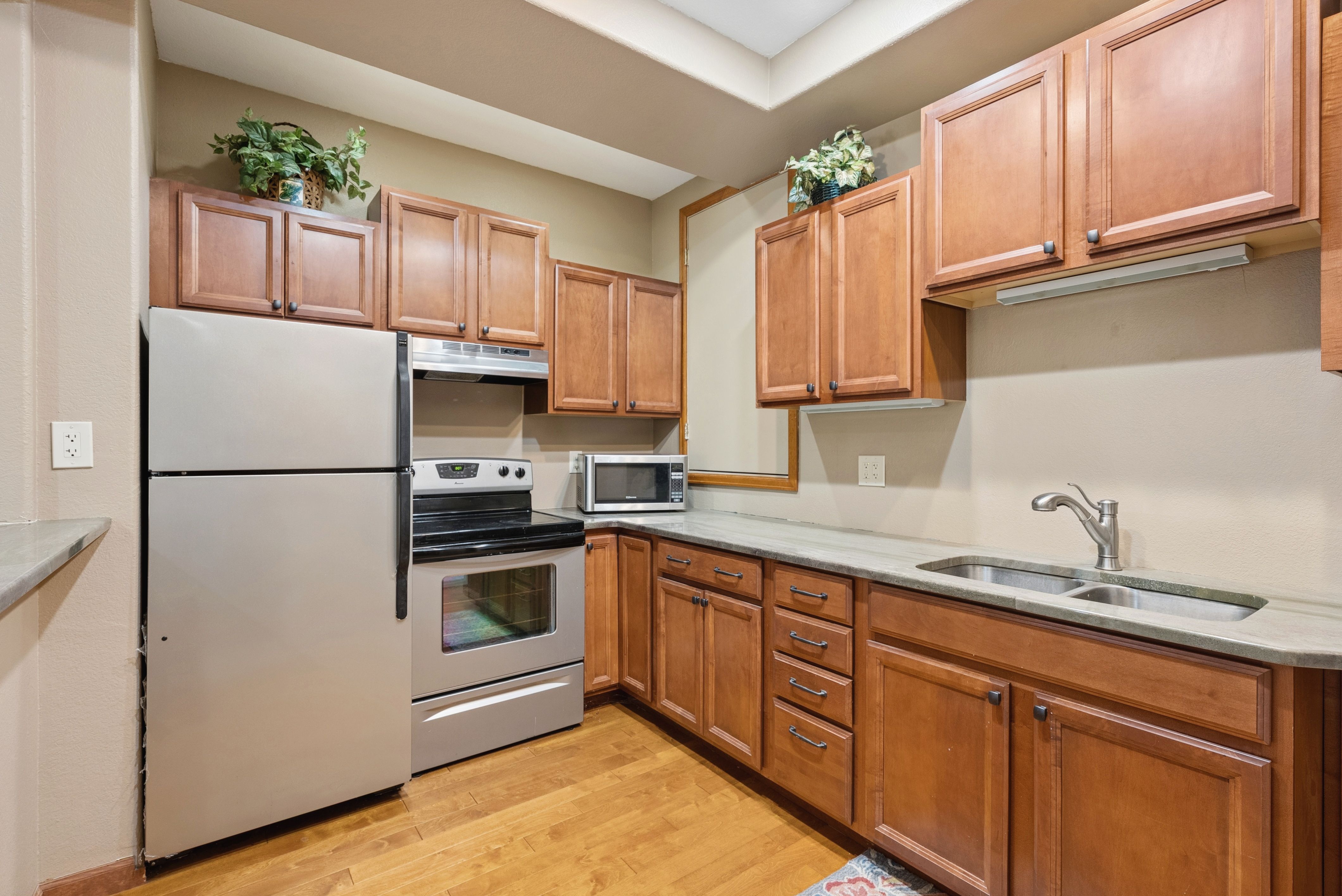  Comfort, Versatility & Evergreen Living - 物件實景