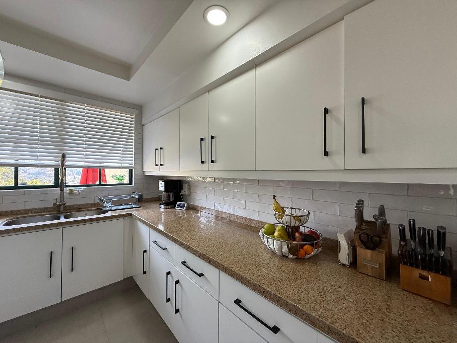 Huixquilucan, Estado de méxico, 52785, Mexico, 3 Bedrooms Bedrooms, ,3 BathroomsBathrooms,Residential,For Sale,1713420