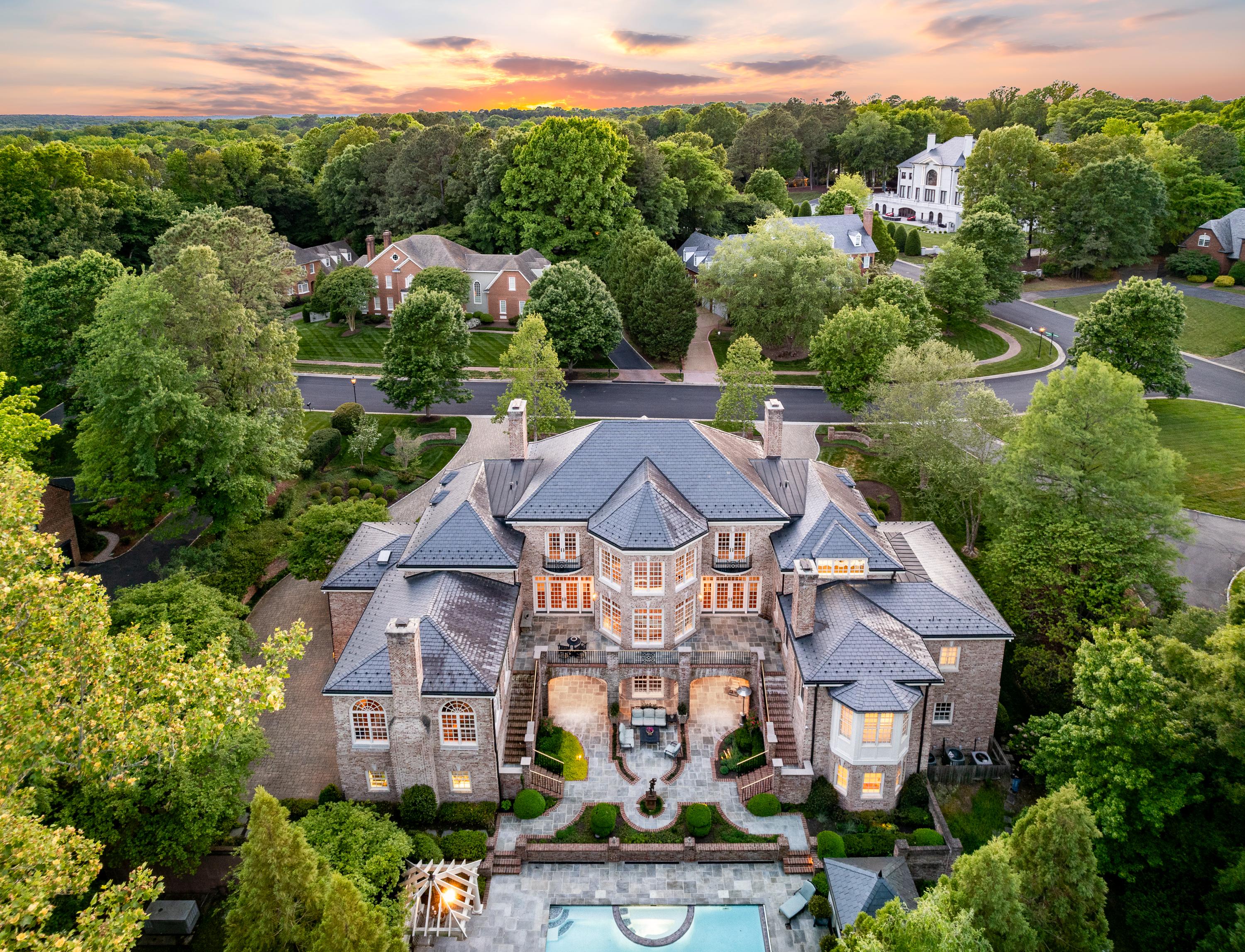  105 Brookschase Lane, Henrico, VA 23229 - 物件實景