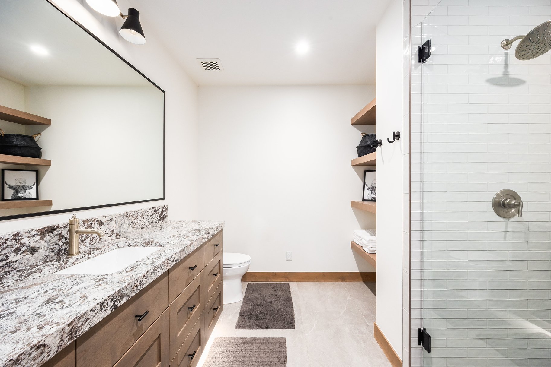  New Mountain Contemporary Home on Rare Double Lot with Timp Views - 物件實景
