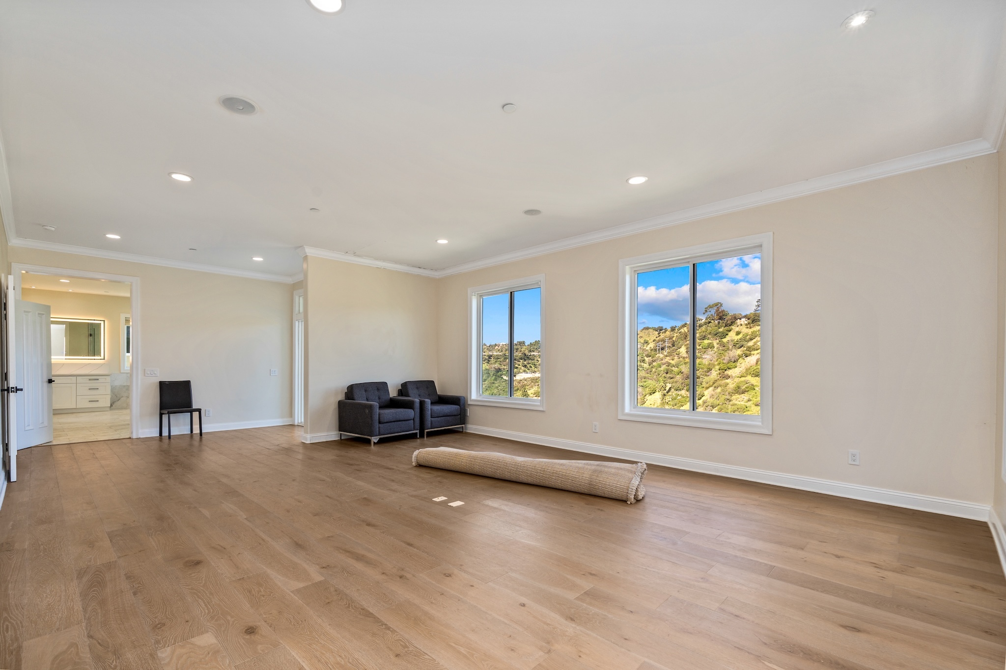  8041 Bulwer Dr - 物件實景