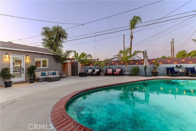 Lakewood, California, 90712, United States, 3 Bedrooms Bedrooms, ,2 BathroomsBathrooms,Residential,For Sale,1915312
