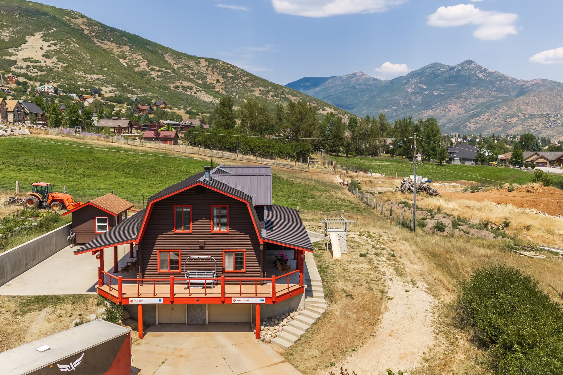  Immaculate Cabin in Midway with Incredible Valley Views - 物件實景