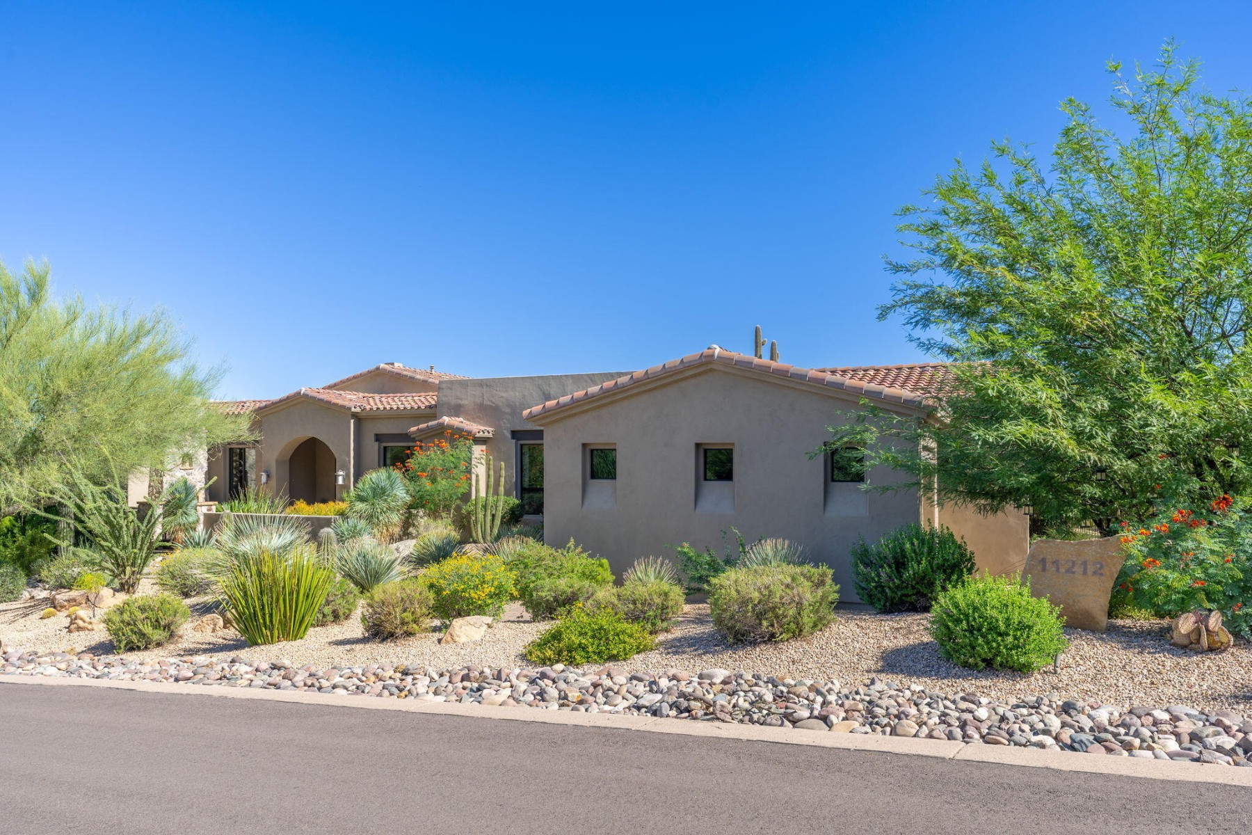  11212 E Troon Mountain Drive  Scottsdale, AZ - 物件實景