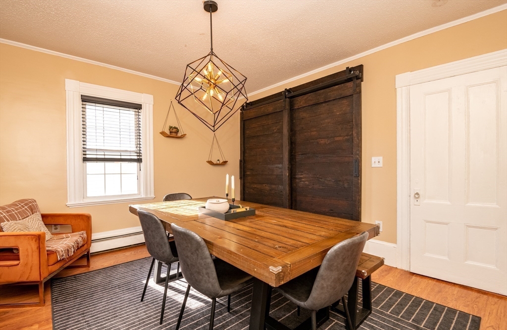 Salem, Massachusetts, 01970, United States, 3 Bedrooms Bedrooms, ,2 BathroomsBathrooms,Residential,For Sale,1990953