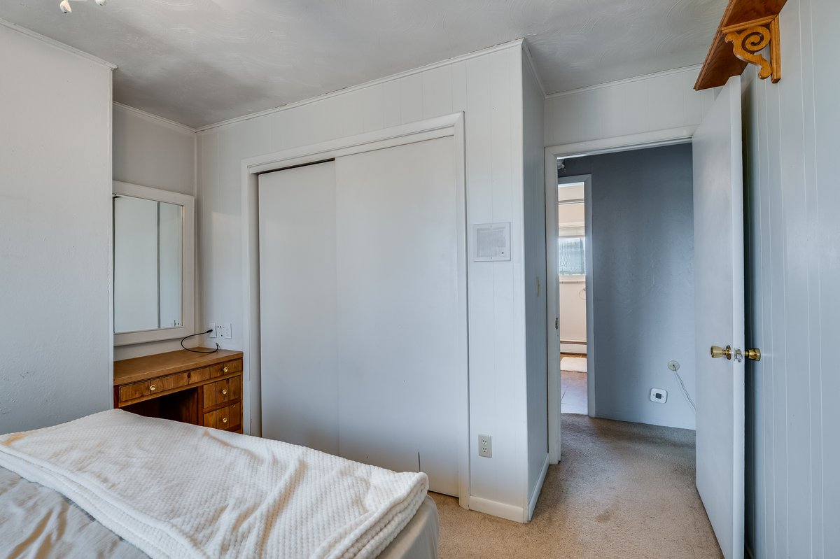 Cheyenne, Wyoming, 82009, United States, 3 Bedrooms Bedrooms, ,2 BathroomsBathrooms,Residential,For Sale,1976817