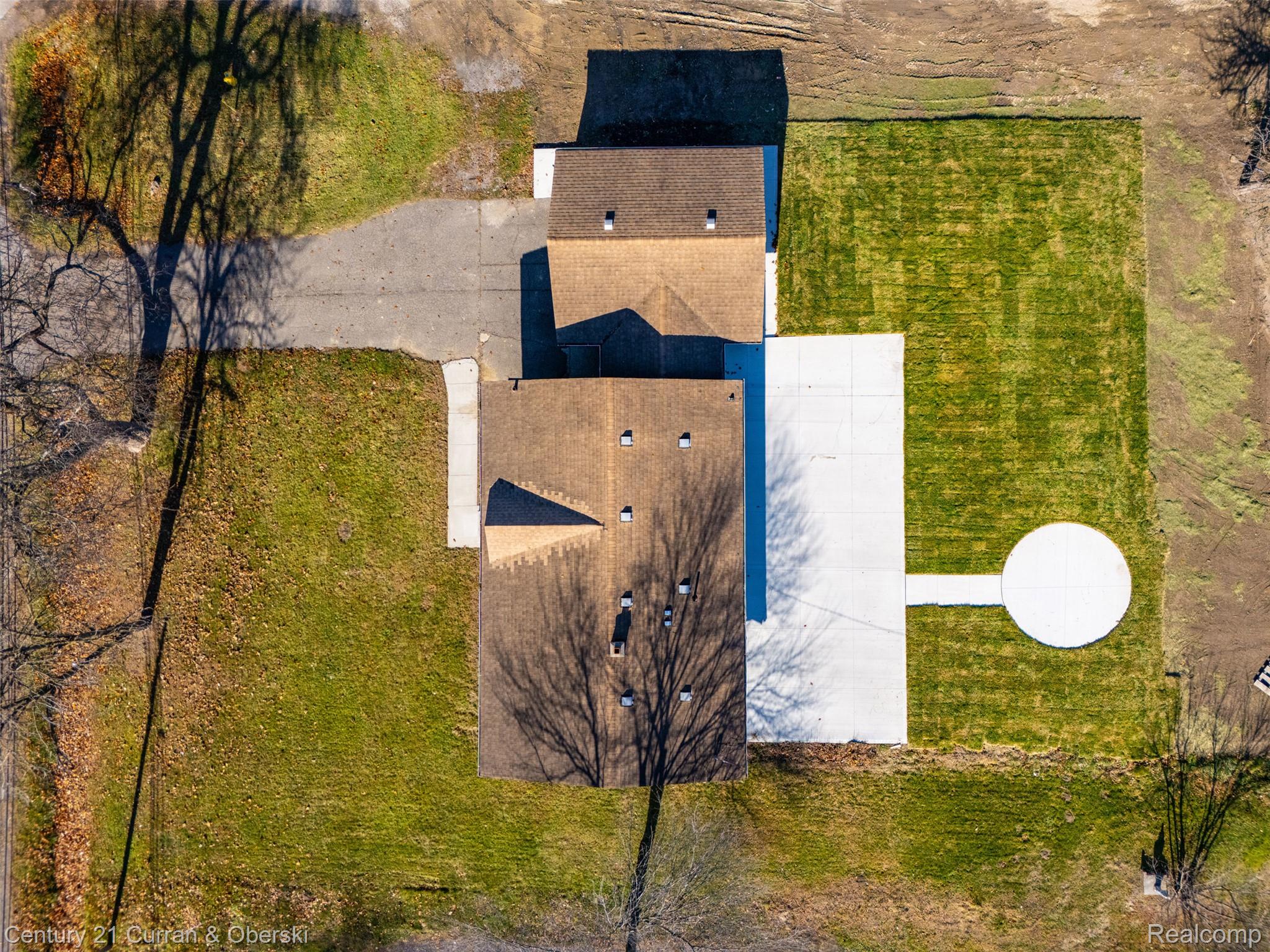 Brownstown Charter Township, Michigan, 48174, United States, 3 Bedrooms Bedrooms, ,2 BathroomsBathrooms,Residential,For Sale,1996649