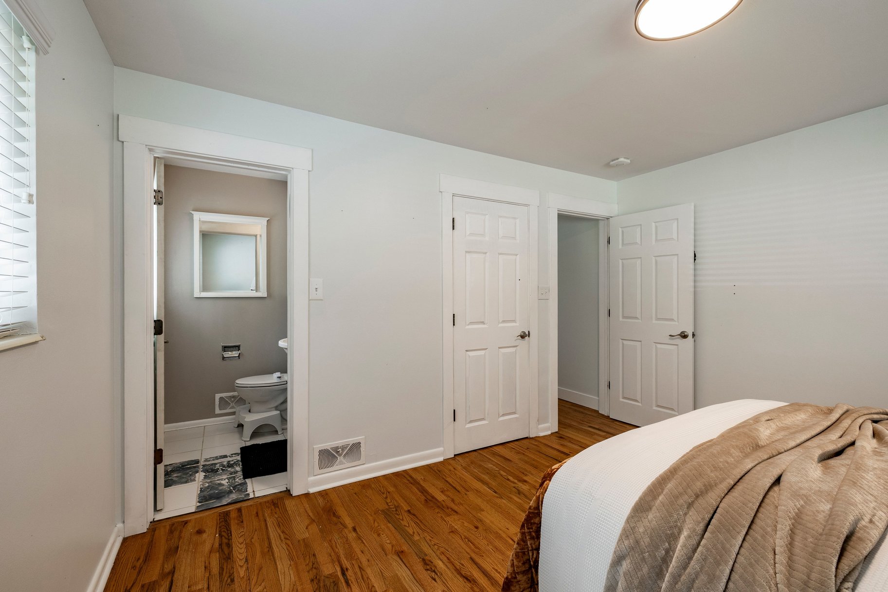  Updated Millcreek Home with Space to Make It Your Own - 物件實景