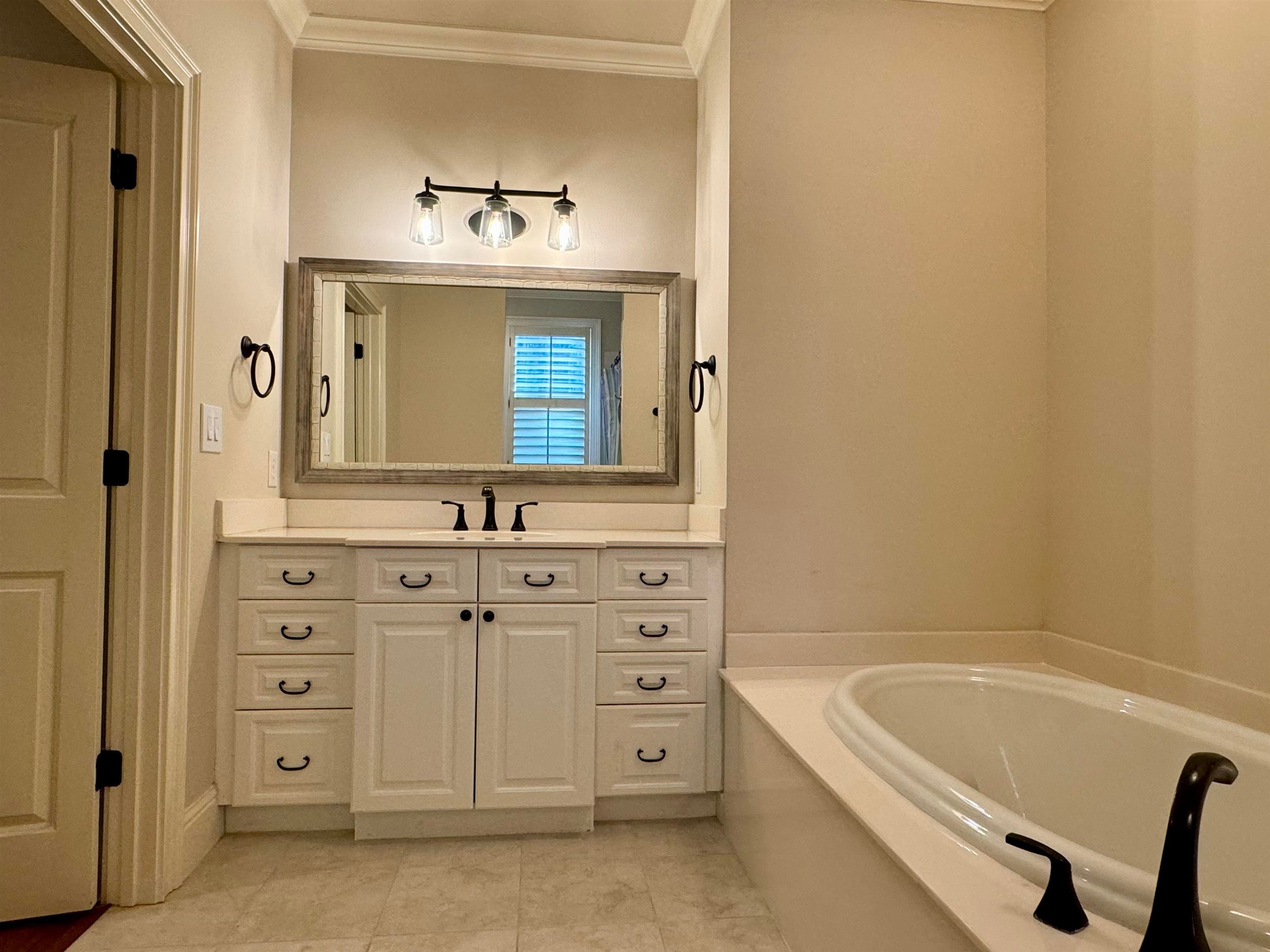 Greensboro, Georgia, 30642, United States, 3 Bedrooms Bedrooms, ,3 BathroomsBathrooms,Residential,For Sale,1949807