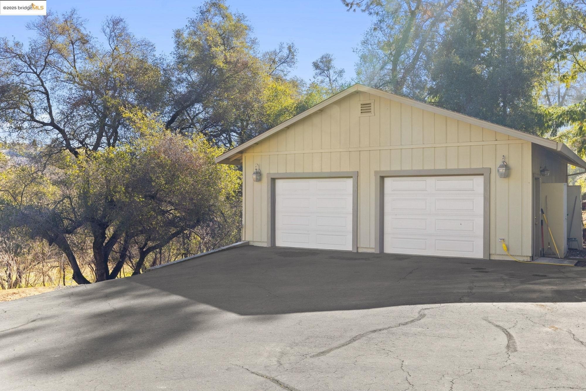 Columbia, California, 95310, United States, 3 Bedrooms Bedrooms, ,2 BathroomsBathrooms,Residential,For Sale,1705256