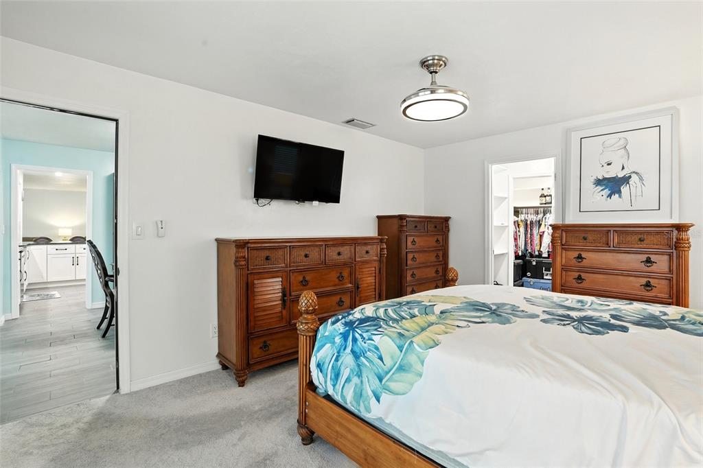 North Fort Myers, Florida, 33903, United States, 3 Bedrooms Bedrooms, ,2 BathroomsBathrooms,Residential,For Sale,1998346