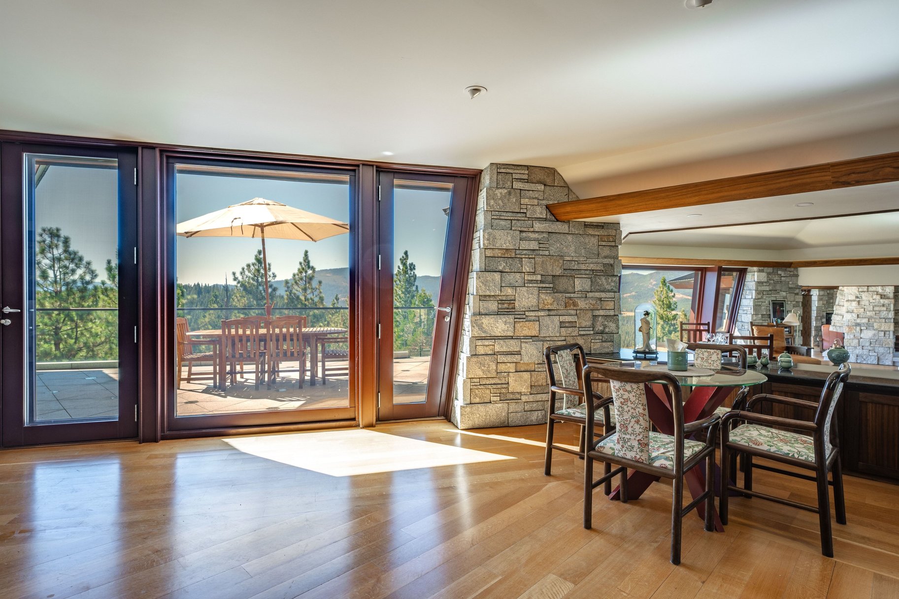  The Eagles Nest Estate - 物件實景