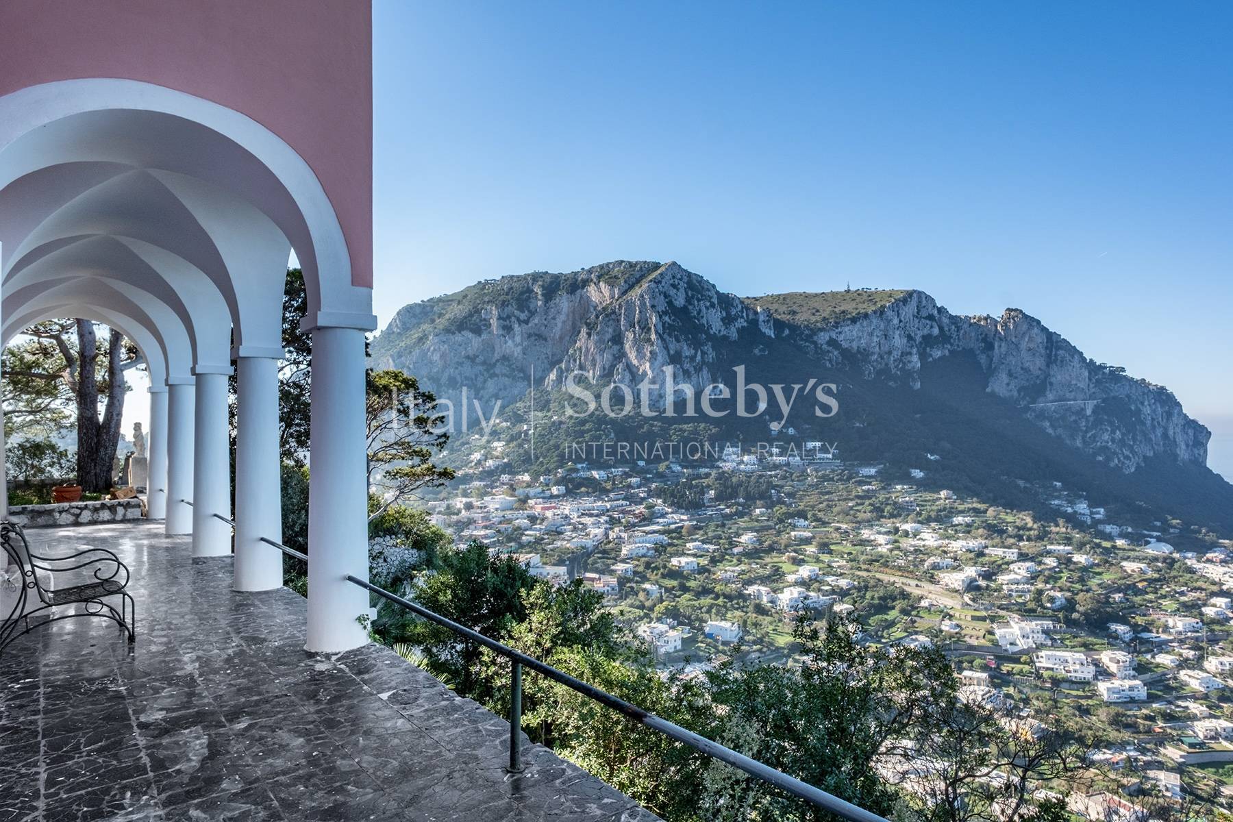  Monumental villa overlooking the sea of Capri - 物件實景
