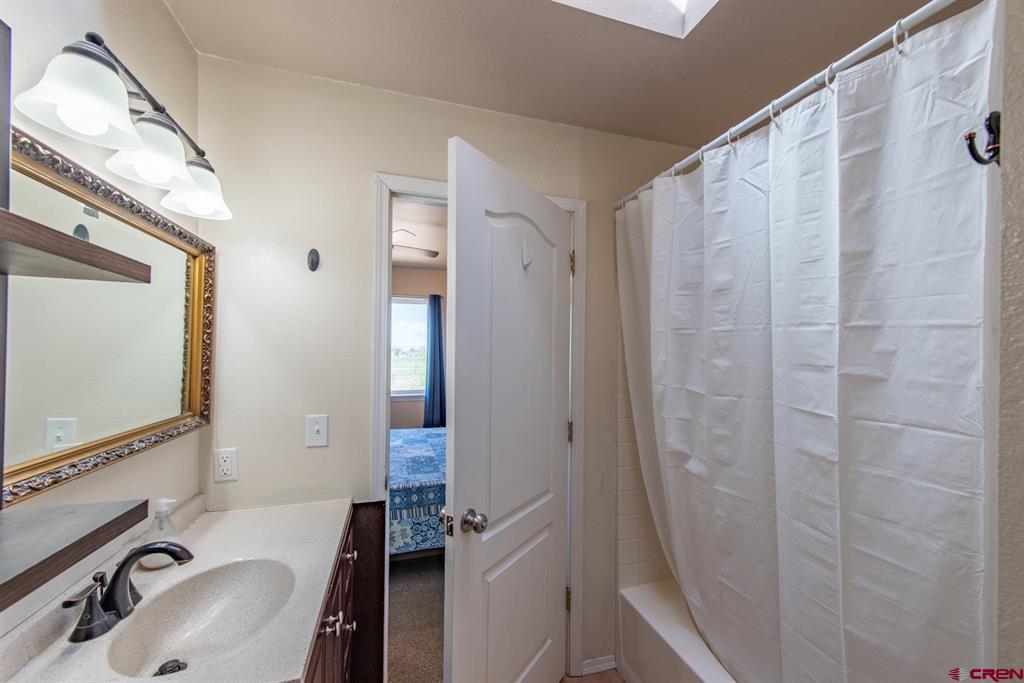 Austin, Colorado, 81410, United States, 4 Bedrooms Bedrooms, ,3 BathroomsBathrooms,Residential,For Sale,1976100