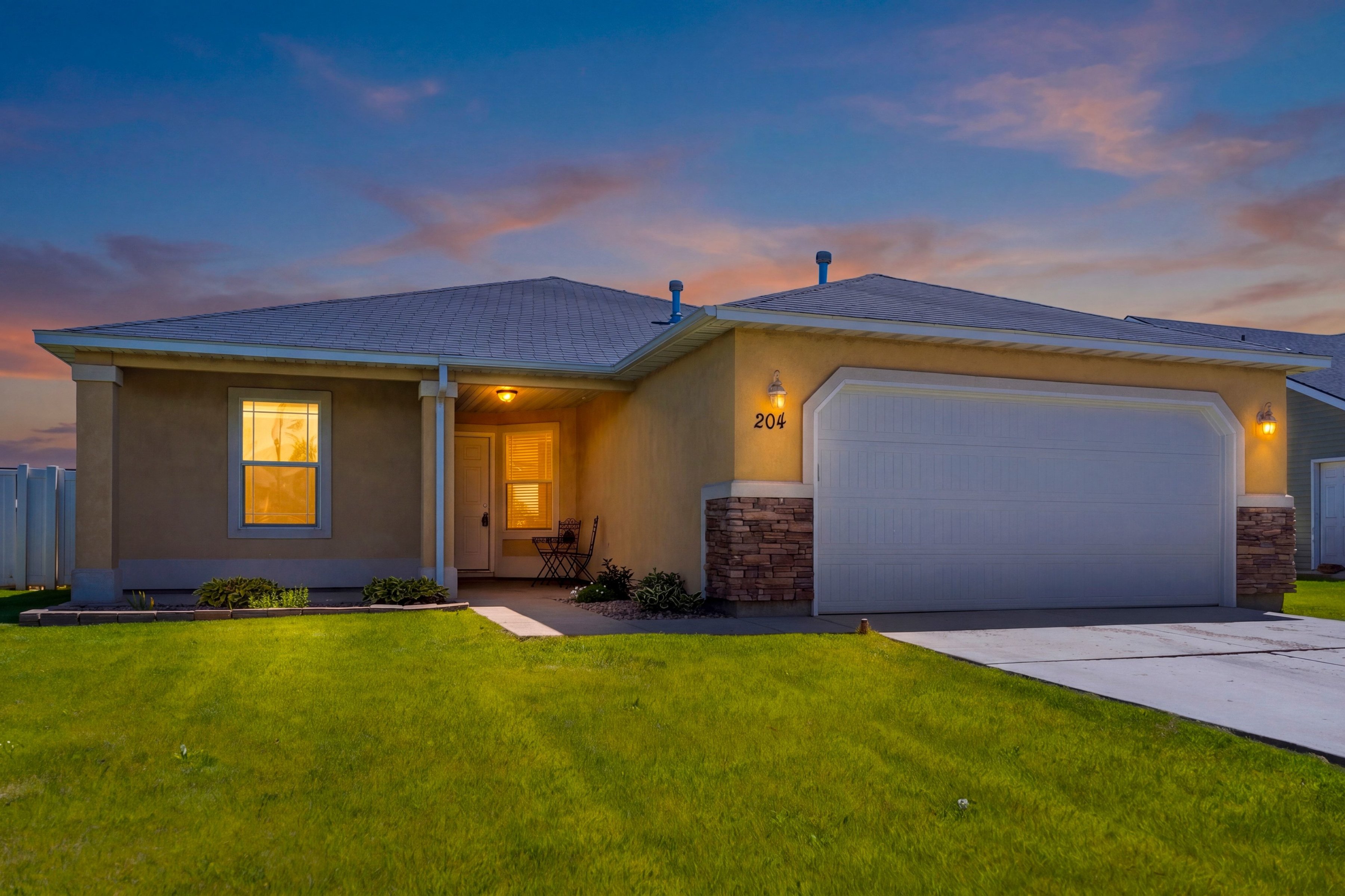  Charming single-level 3-bed, 2 bath home wonderfully located in North Caldwell - 物件實景