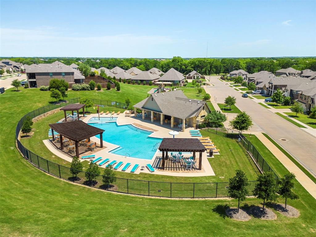 Justin, Texas, 76247, United States, 5 Bedrooms Bedrooms, ,4 BathroomsBathrooms,Residential,For Sale,1982092