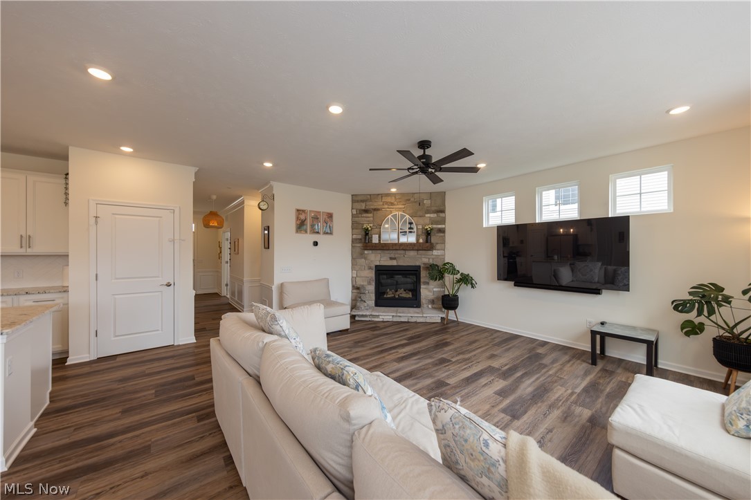 Aurora, Ohio, 44202, United States, 3 Bedrooms Bedrooms, ,3 BathroomsBathrooms,Residential,For Sale,2030773