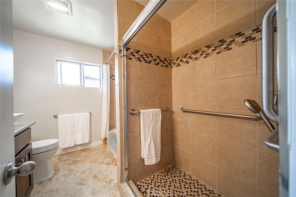 Rialto, California, 92377, United States, 4 Bedrooms Bedrooms, ,2 BathroomsBathrooms,Residential,For Sale,1899973