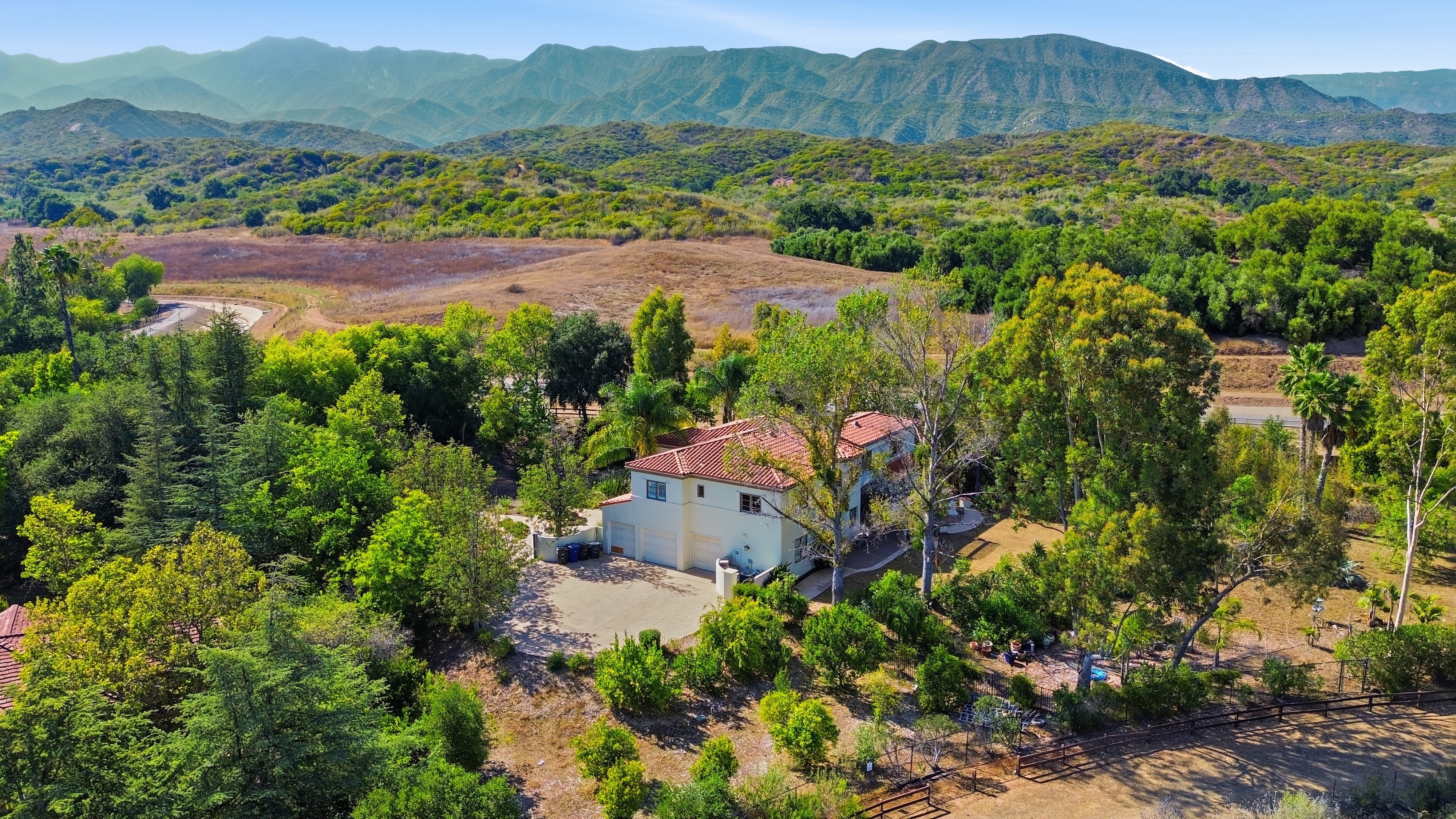  12986 Macdonald Drive, Ojai, CA 93023 - 物件實景