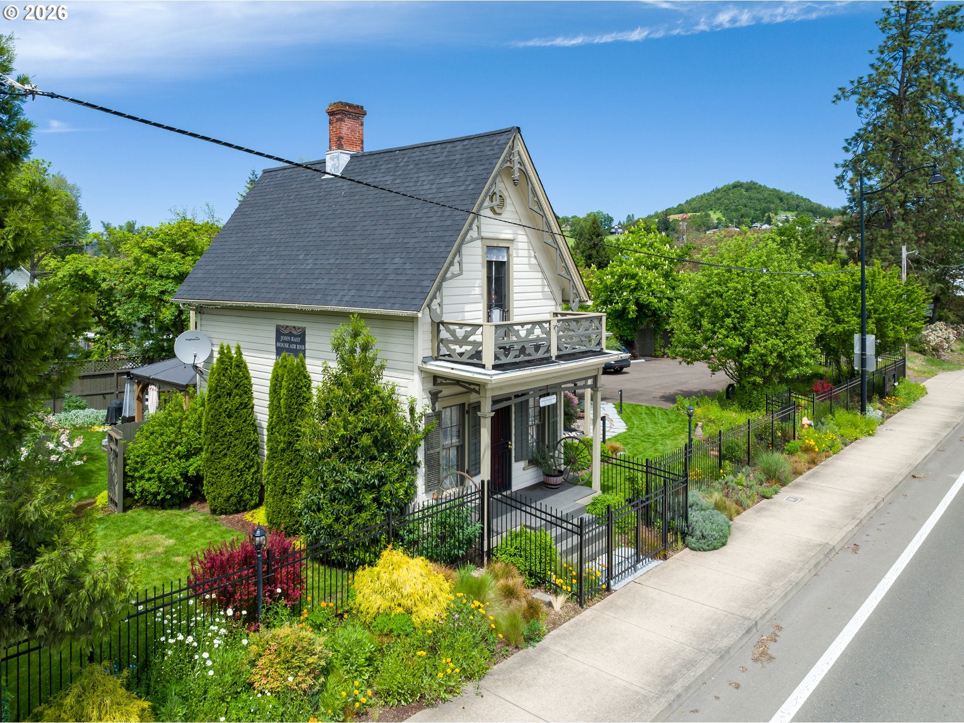 Stephens St, Roseburg, OR 97470 #1