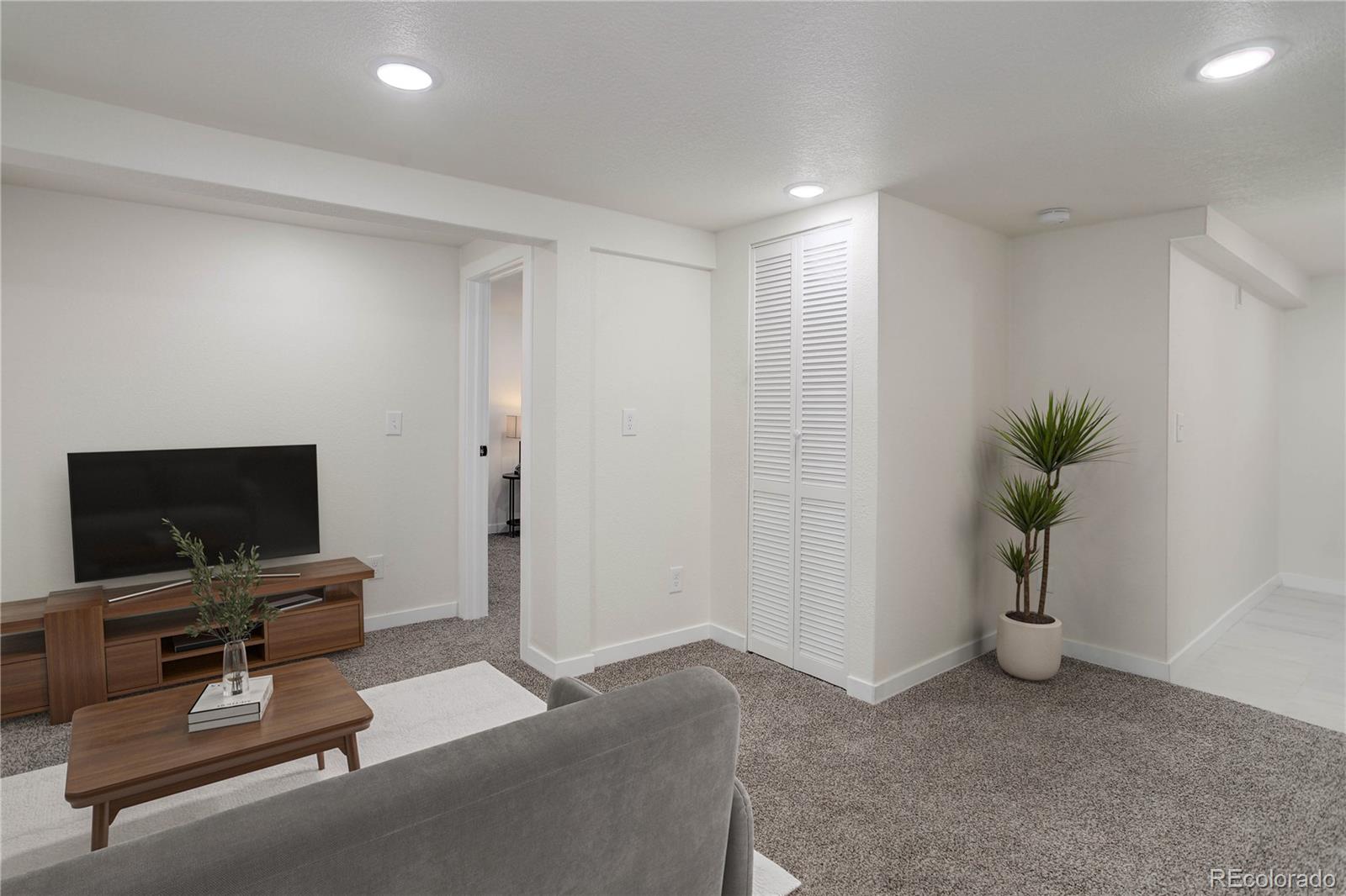 Denver, Colorado, 80219, United States, 4 Bedrooms Bedrooms, ,1 BathroomBathrooms,Residential,For Sale,1804711