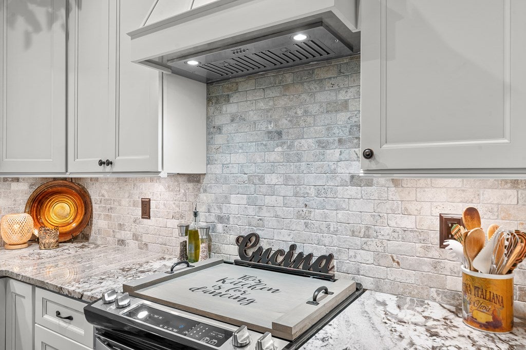 Talking Rock, Georgia, 30175, United States, 3 Bedrooms Bedrooms, ,2 BathroomsBathrooms,Residential,For Sale,1972069