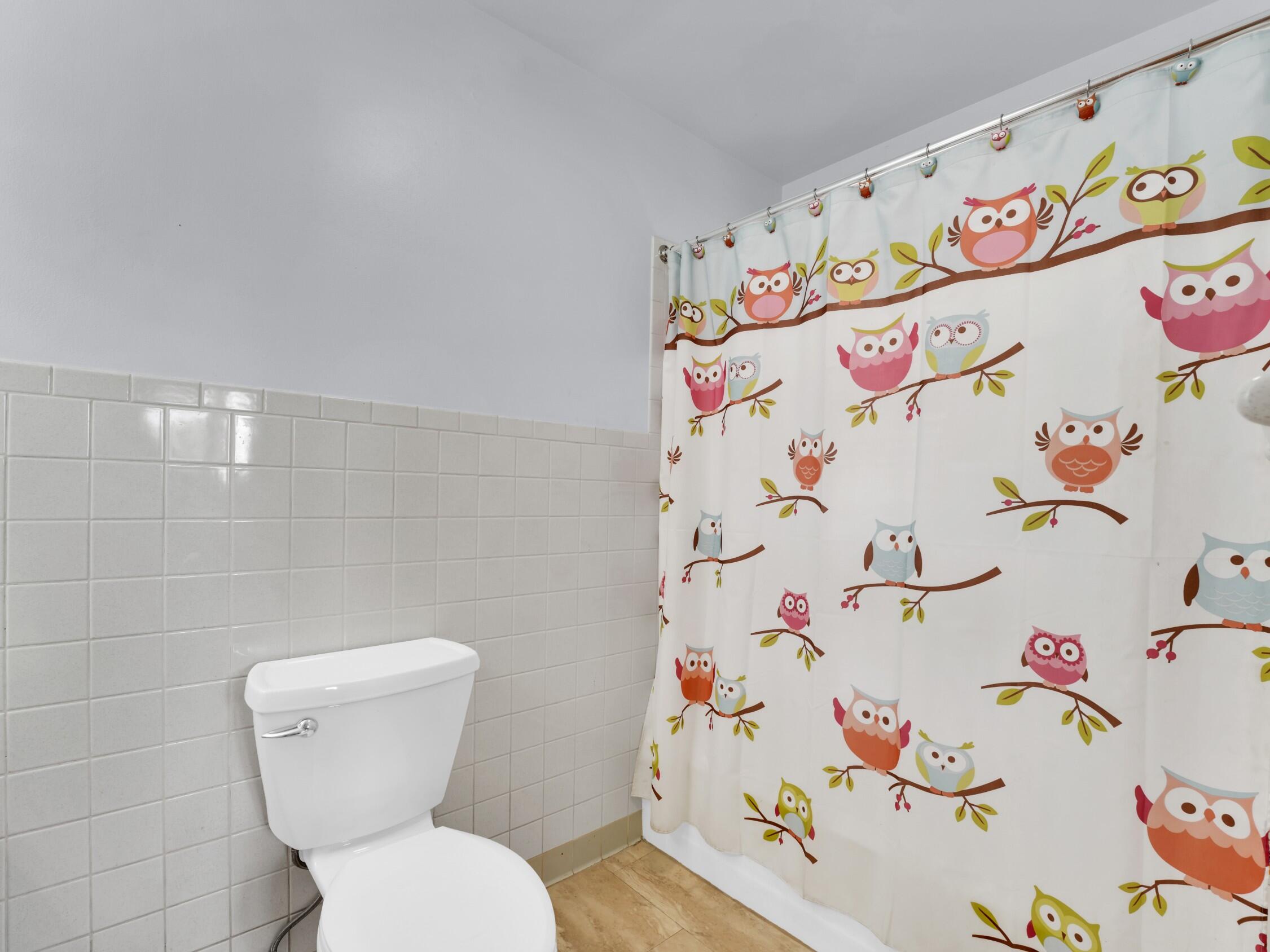 Whitewater, Wisconsin, 53190, United States, 5 Bedrooms Bedrooms, ,2 BathroomsBathrooms,Residential,For Sale,1877600