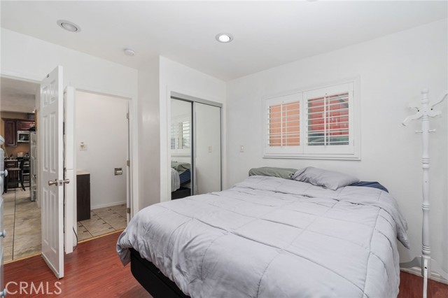 South Gate, California, 90280, United States, 4 Bedrooms Bedrooms, ,Residential,For Sale,2005257