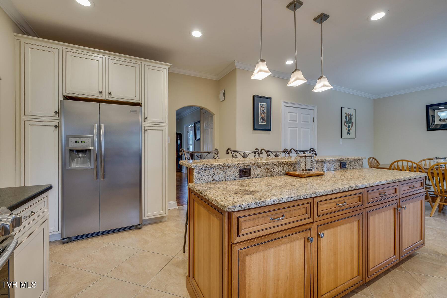 Kingsport, Tennessee, 37664, United States, 5 Bedrooms Bedrooms, ,5 BathroomsBathrooms,Residential,For Sale,1931023
