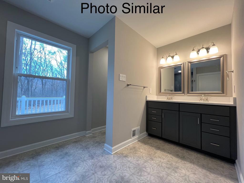 Linden, Virginia, 22642, United States, 3 Bedrooms Bedrooms, ,2 BathroomsBathrooms,Residential,For Sale,1938625