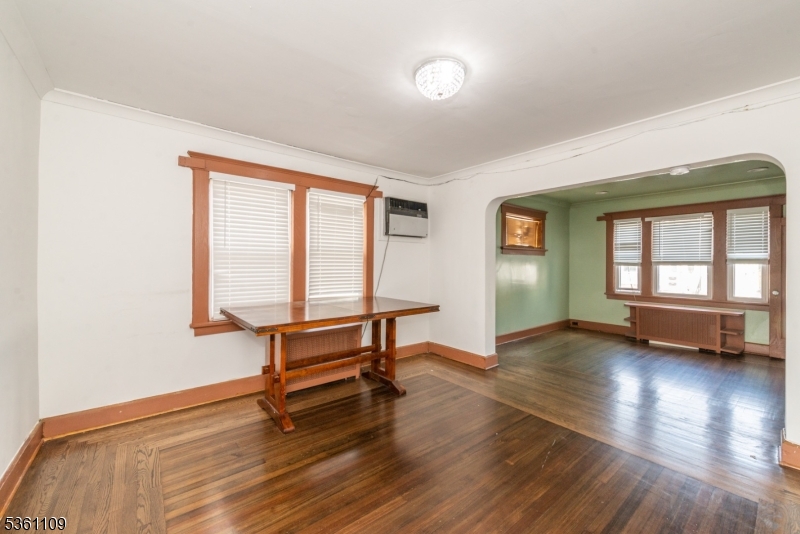 Prospect Park Boro, New Jersey, 07508-1904, United States, 5 Bedrooms Bedrooms, ,3 BathroomsBathrooms,Residential,For Sale,1879687