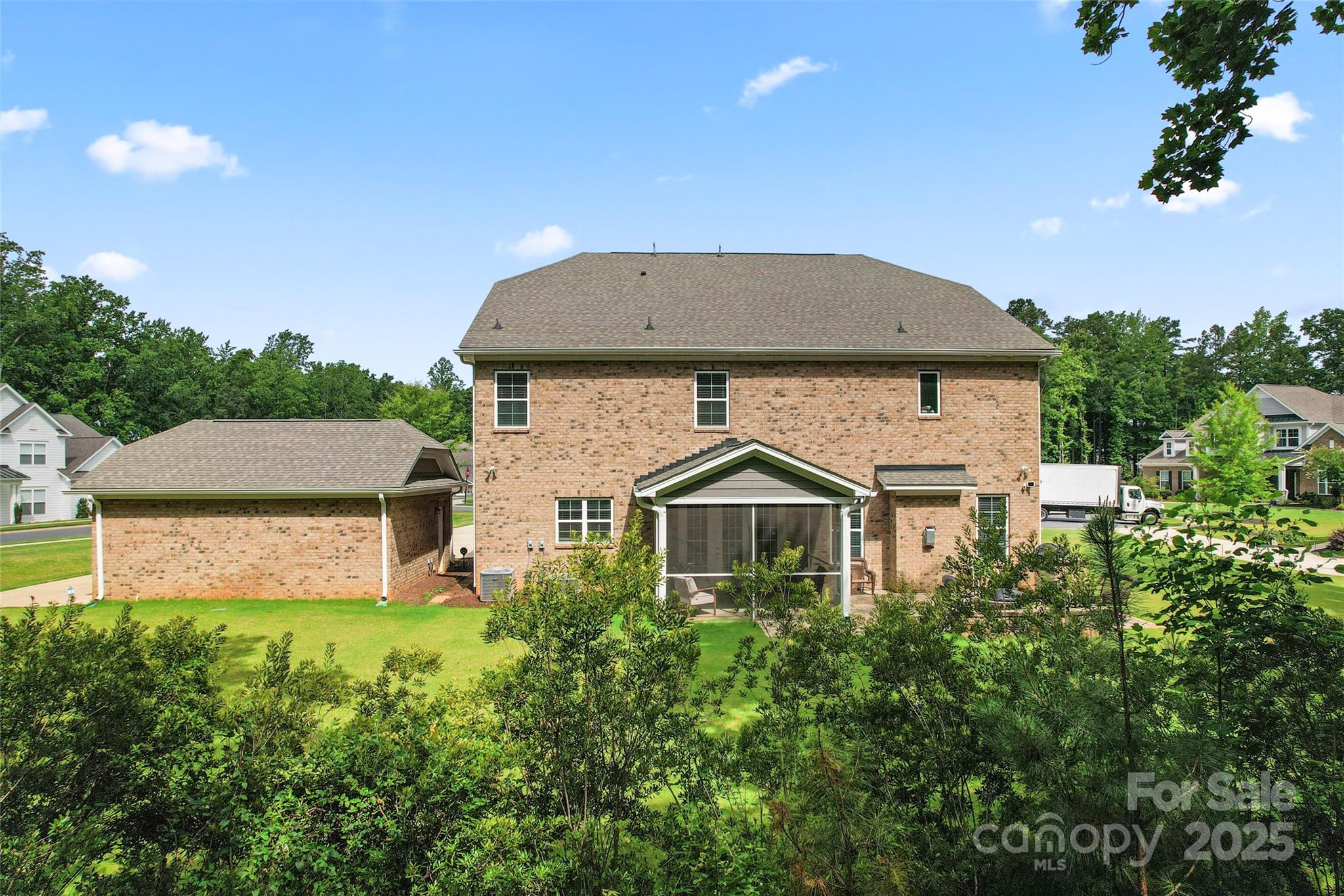 Fort Mill, South Carolina, 29707, United States, 5 Bedrooms Bedrooms, ,6 BathroomsBathrooms,Residential,For Sale,1982874