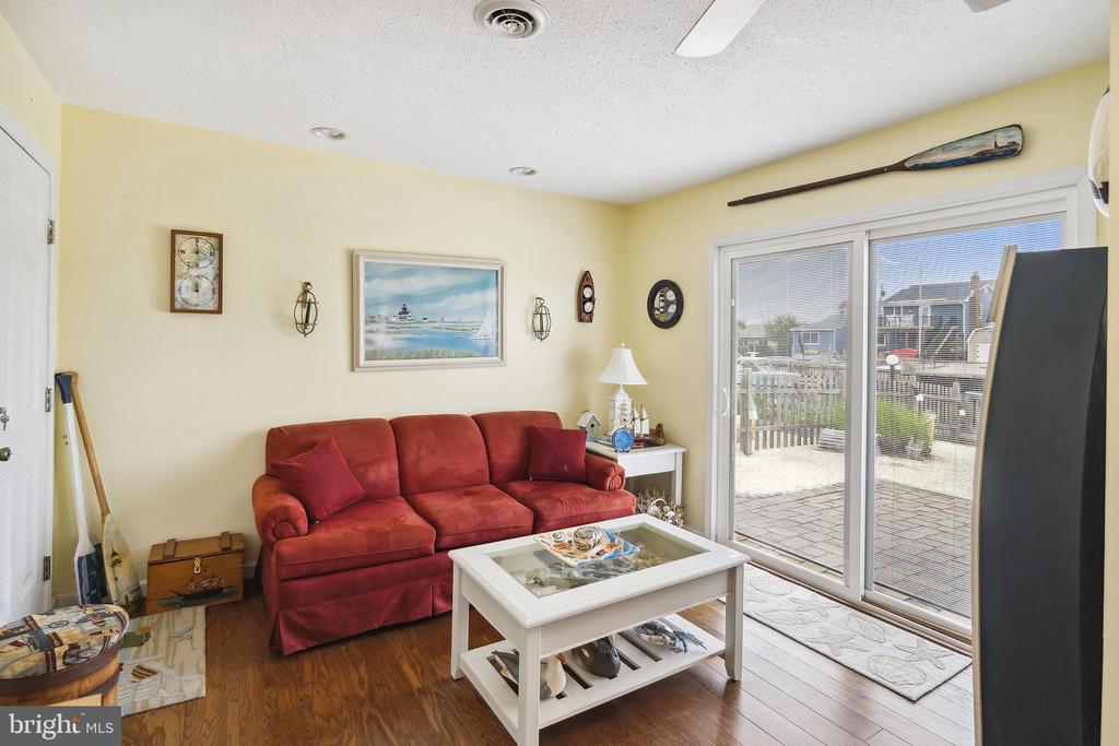 Tuckerton, New Jersey, 08087, United States, 3 Bedrooms Bedrooms, ,2 BathroomsBathrooms,Residential,For Sale,1916139