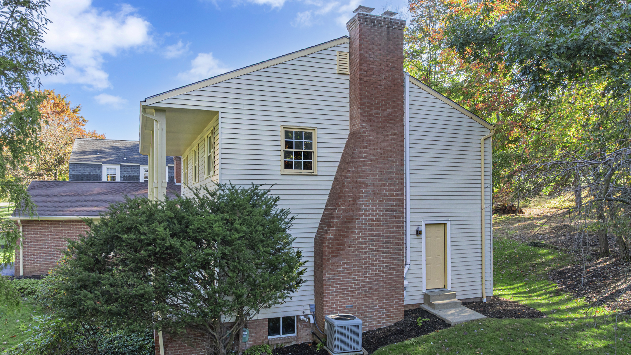  1593 Oak Leaf Lane, Pittsburgh, PA 15237 - 物件實景