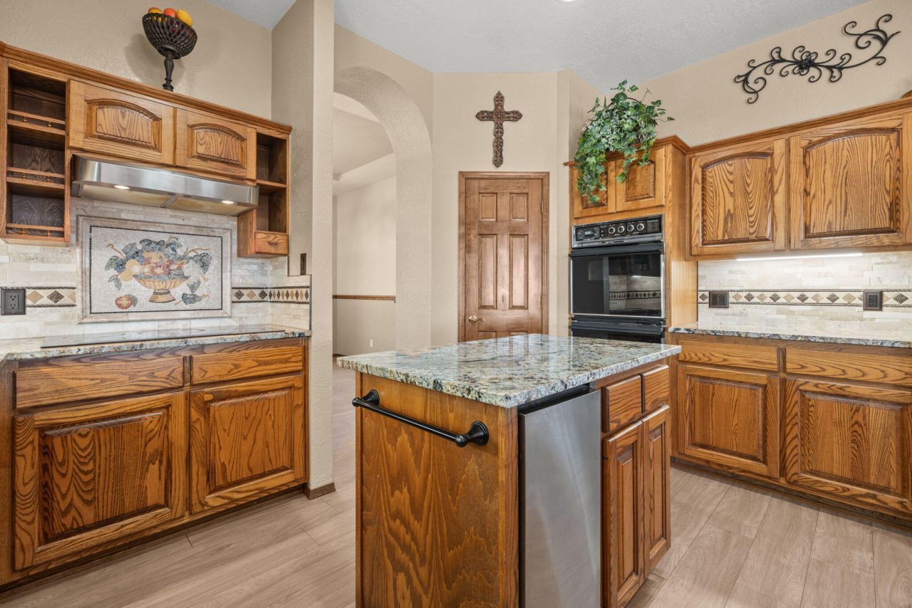 Albuquerque, New Mexico, 87112, United States, 4 Bedrooms Bedrooms, ,3 BathroomsBathrooms,Residential,For Sale,1985067