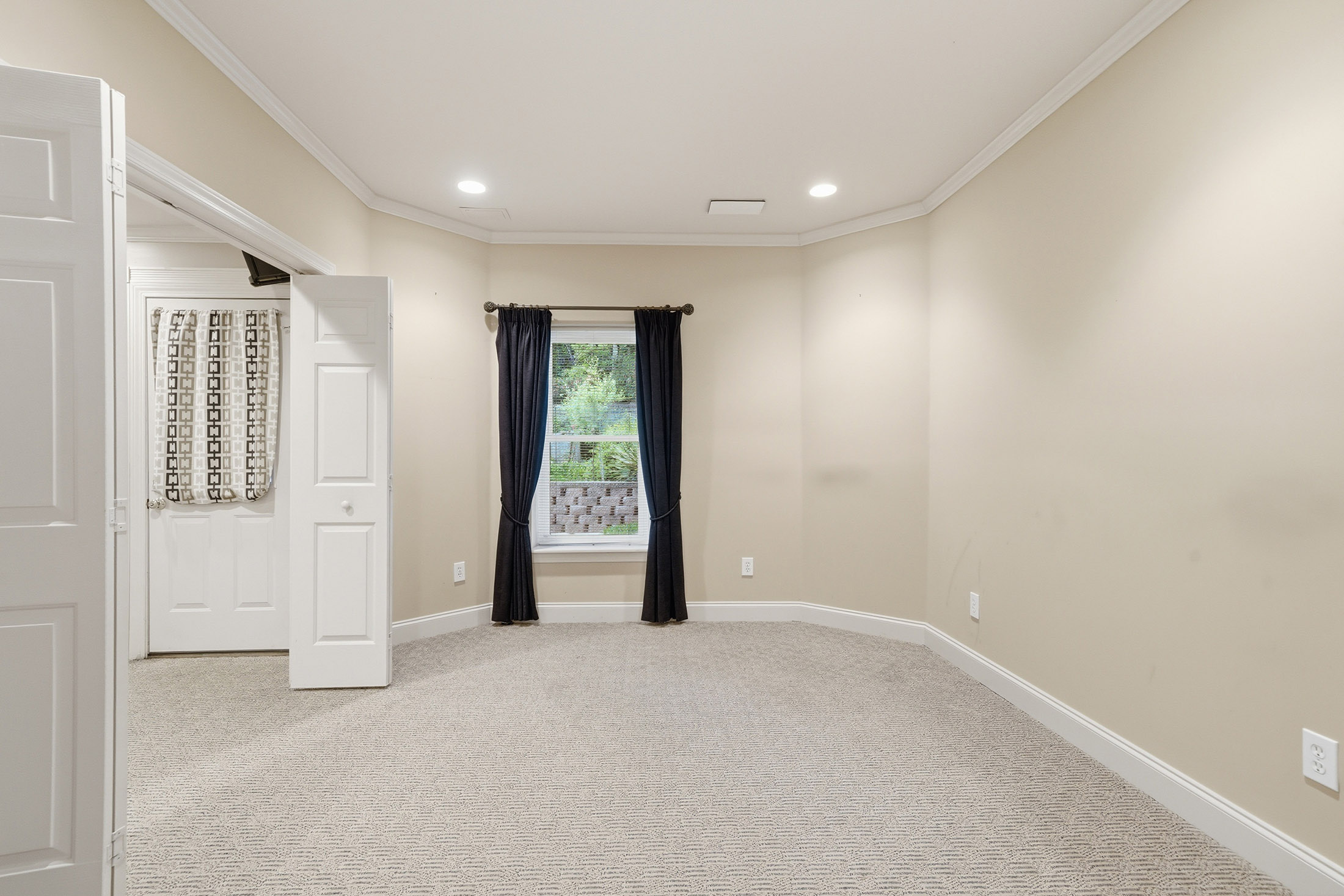  Bright and Beautiful Traditional in Smyrna - 物件實景