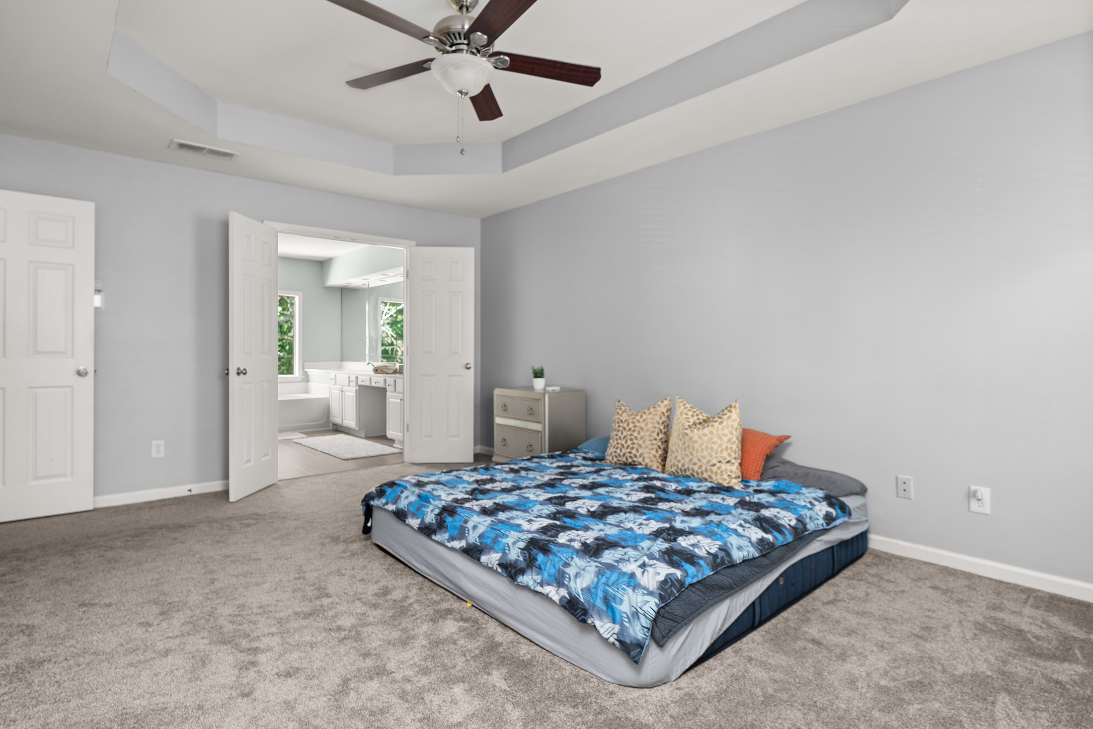  Tucked Within One of Kennesaw’s Most Sought-After Lake Communities - 物件實景