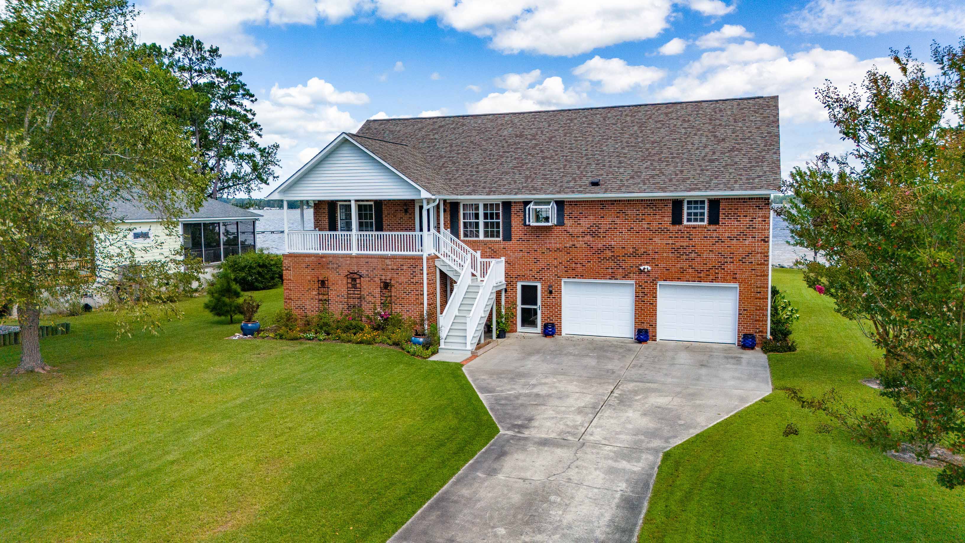 Merritt, North Carolina, 28556, United States, 3 Bedrooms Bedrooms, ,4 BathroomsBathrooms,Residential,For Sale,1979008