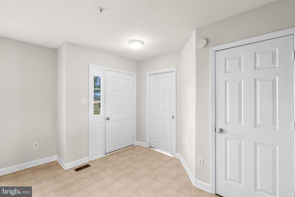 Frederick, Maryland, 21703, United States, 3 Bedrooms Bedrooms, ,3 BathroomsBathrooms,Residential,For Sale,1935163