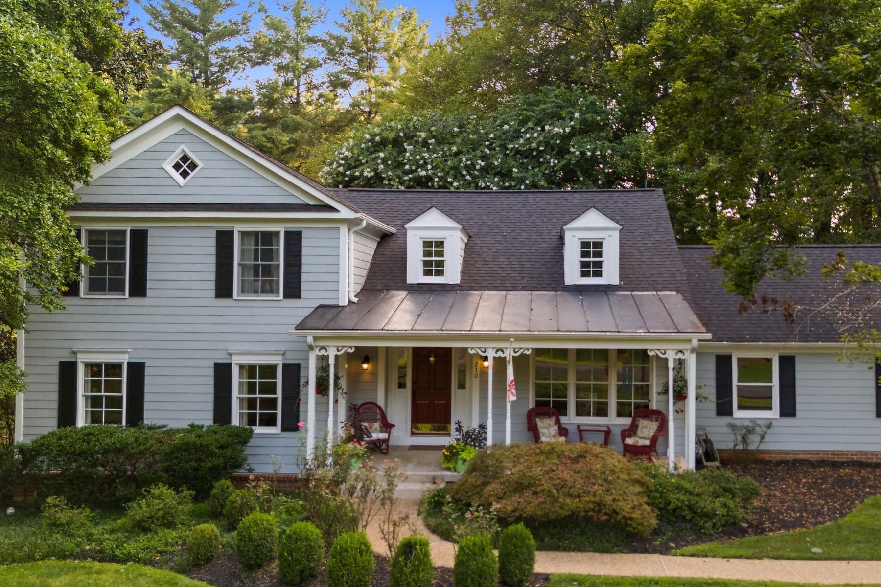  210 Falcon Ridge Road, Great Falls, VA, 22066 - 物件實景