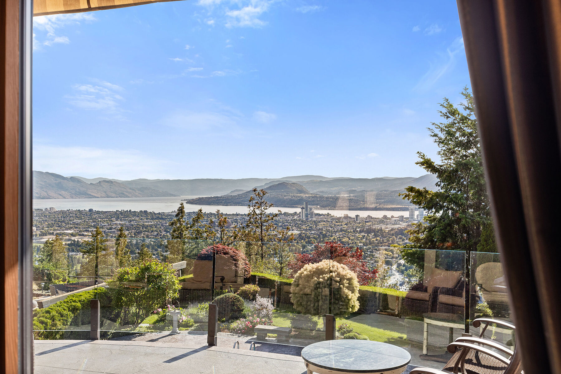  Built Around the View - 物件實景