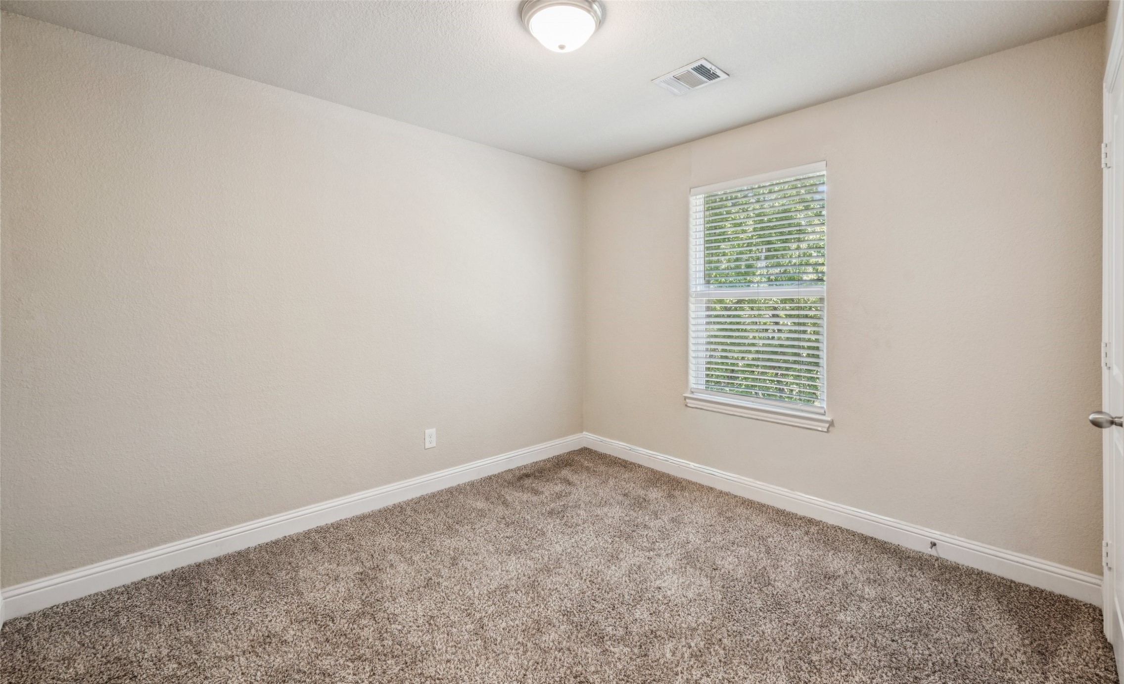 Little Elm, Texas, 75068, United States, 6 Bedrooms Bedrooms, ,6 BathroomsBathrooms,Residential,For Sale,1941965