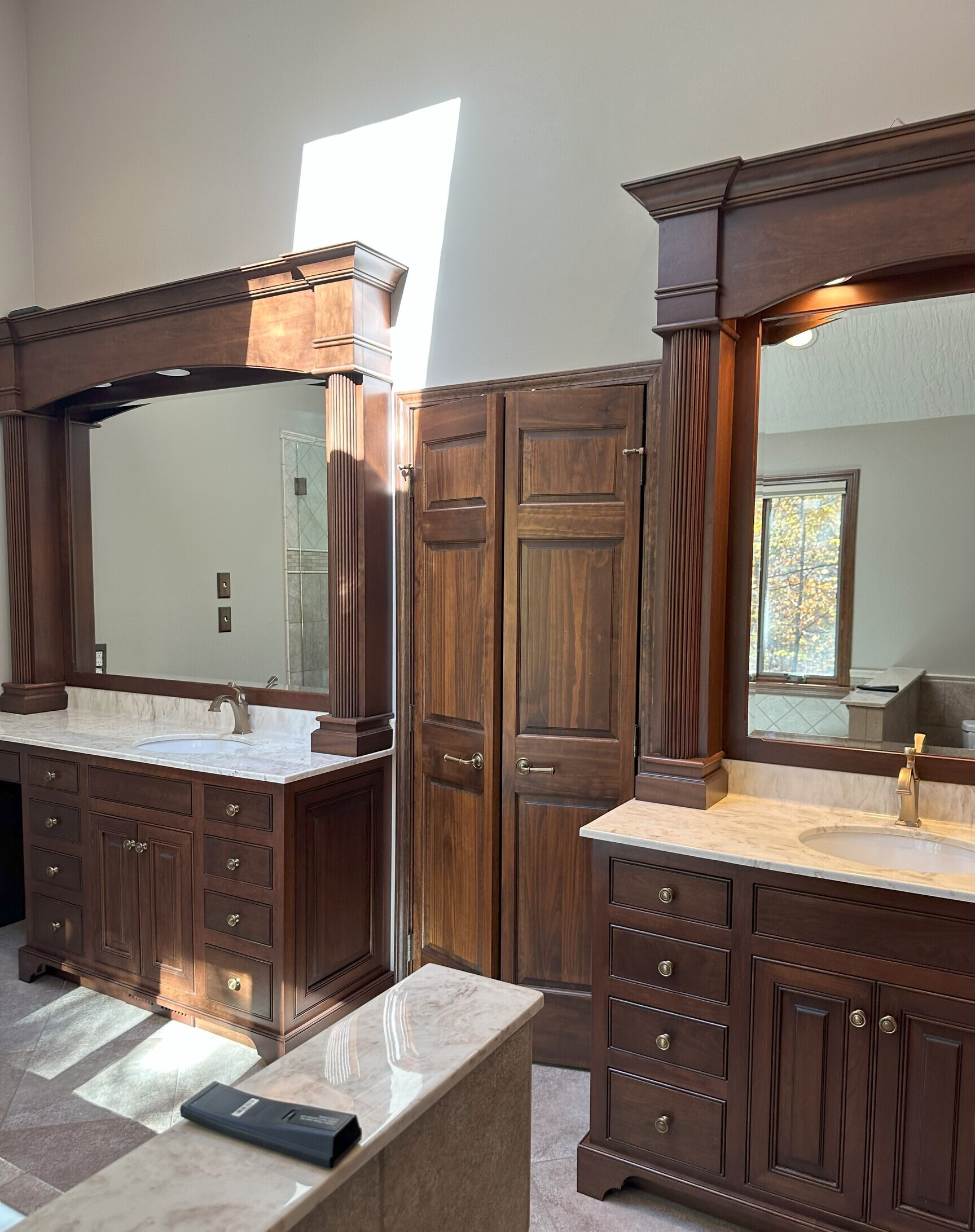 Fishers, Indiana, 46038, United States, 6 Bedrooms Bedrooms, ,4 BathroomsBathrooms,Residential,For Sale,1987782