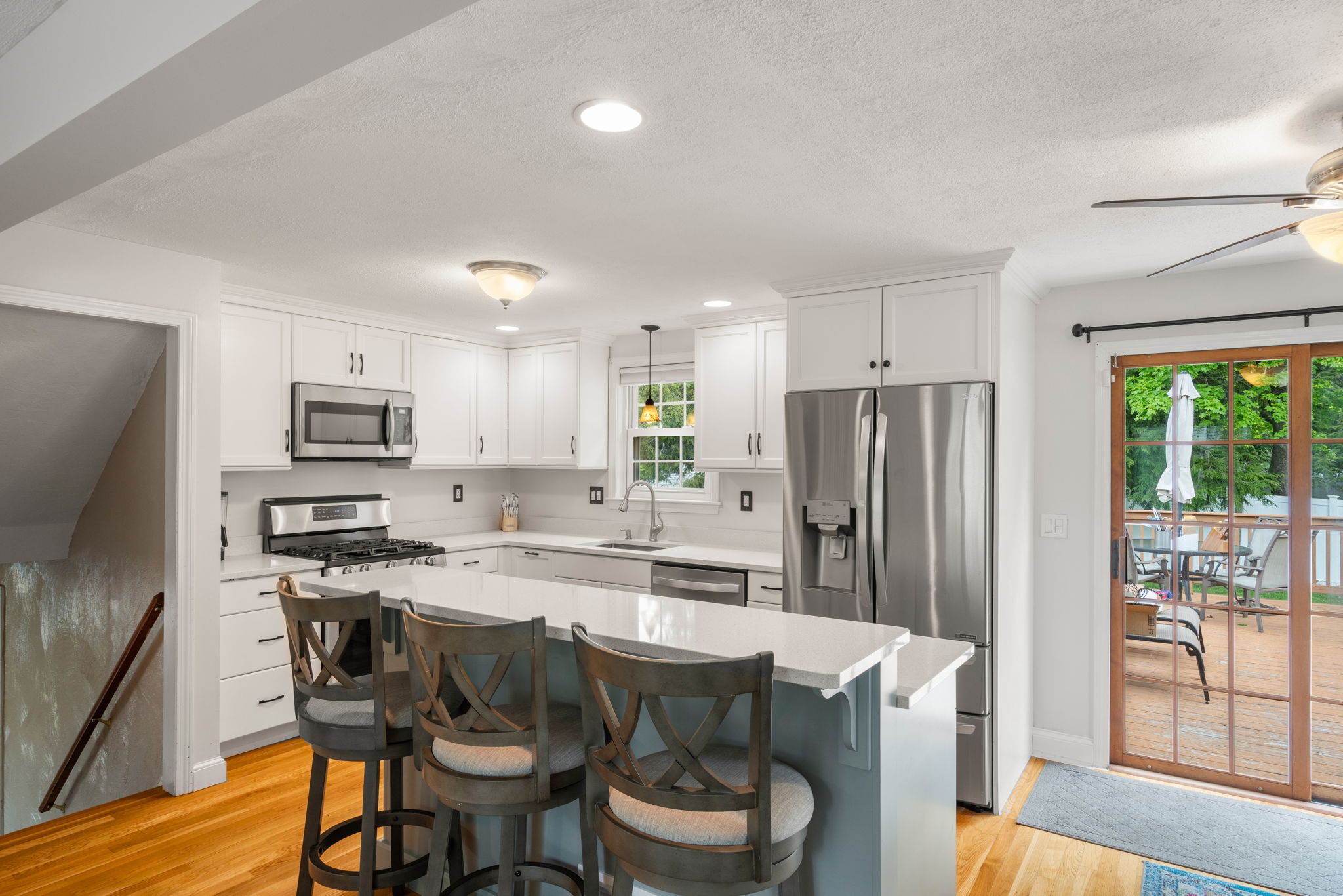  2 Forbes Road, Canton, MA, 02021 - 物件實景