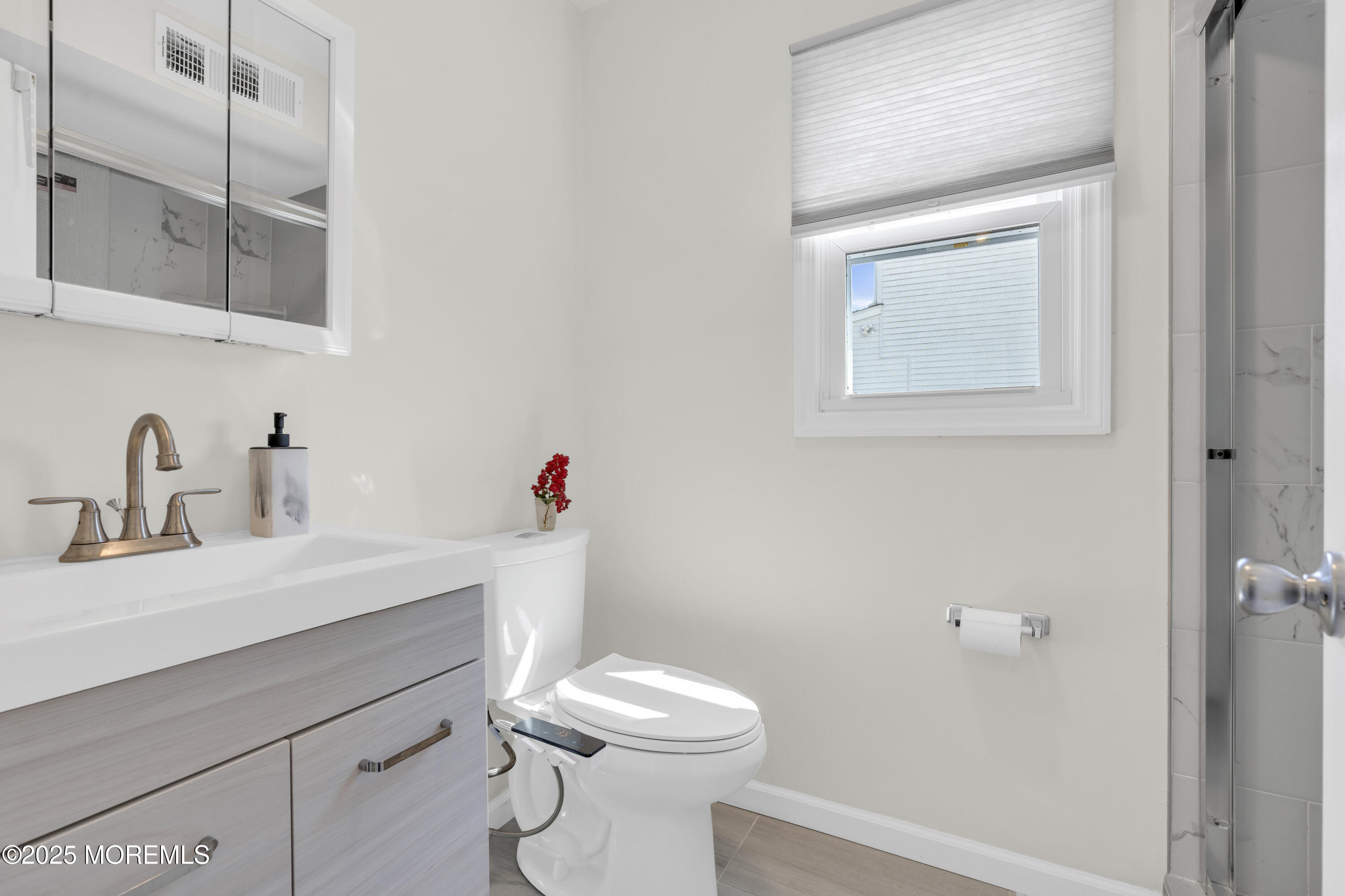 Hazlet, New Jersey, 07734, United States, 4 Bedrooms Bedrooms, ,2 BathroomsBathrooms,Residential,For Sale,1916548
