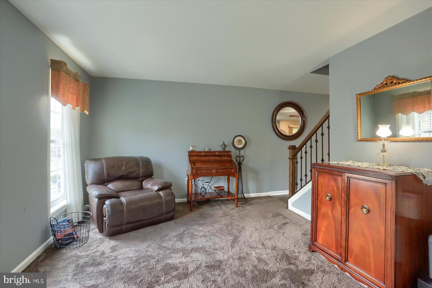 Harrisburg, Pennsylvania, 17111, United States, 4 Bedrooms Bedrooms, ,4 BathroomsBathrooms,Residential,For Sale,1958144