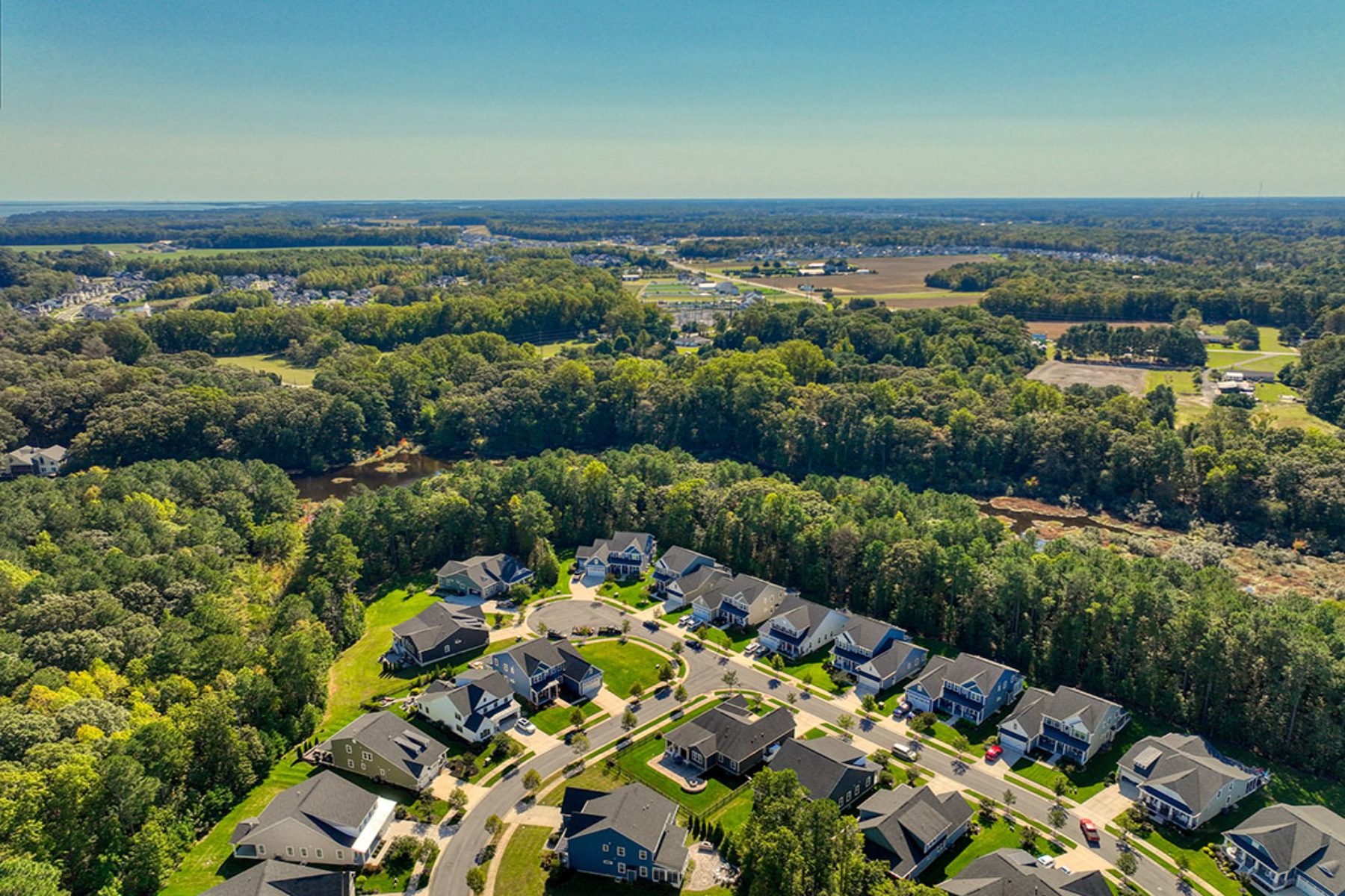  18374 Southampton Drive - 物件實景