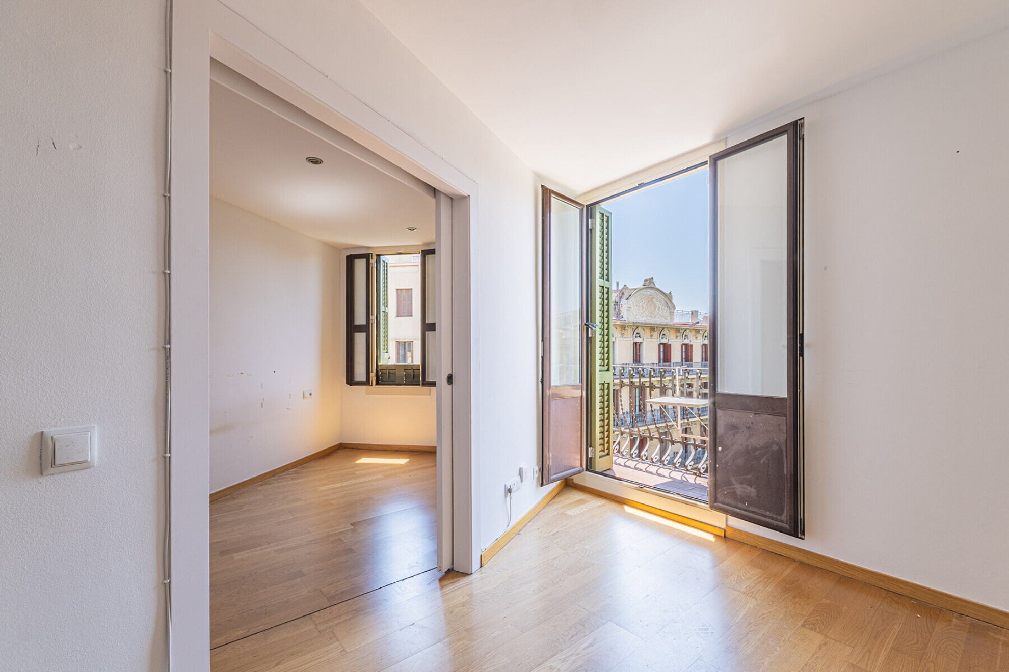  Bright top-floor apartment with a private terrace in Eixample - 物件實景